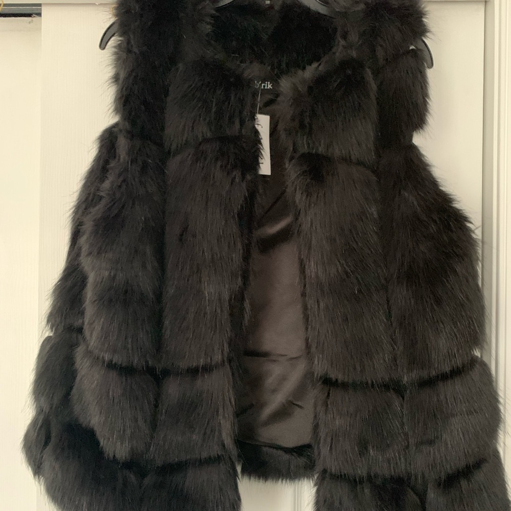 Black Faux Fur Vest -Brand New